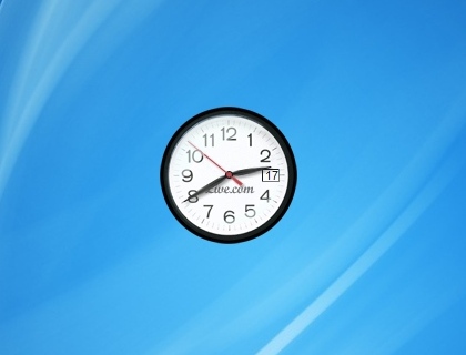 live clock with seconds and date